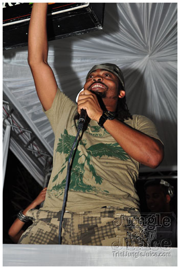 frenchmen_bazodee_2011-300