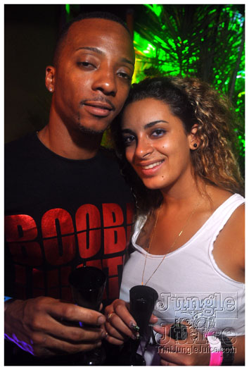 jet_attitud_jun11-203