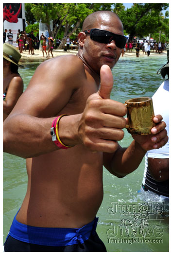 mercury_beach_2011_pt1-180