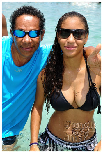 mercury_beach_2011_pt1-200