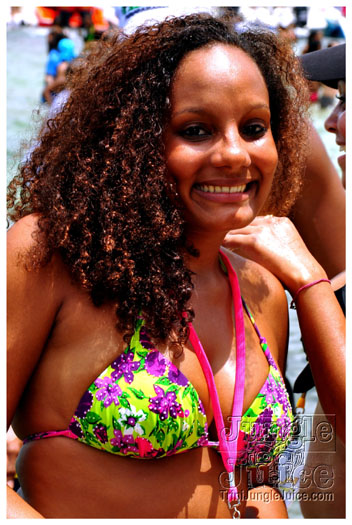 mercury_beach_2011_pt1-209
