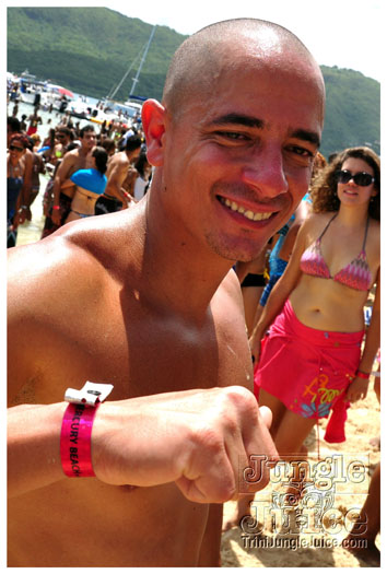 mercury_beach_2011_pt2-205