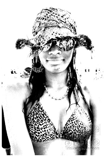 mercury_beach_2011_pt3-187