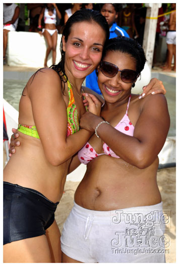 mercury_beach_2011_pt3-204