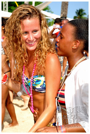 mercury_beach_2011_pt3-208