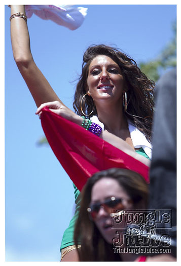 caribana_parade_2011-155