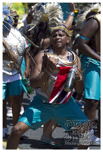 caribana_parade_2011-177