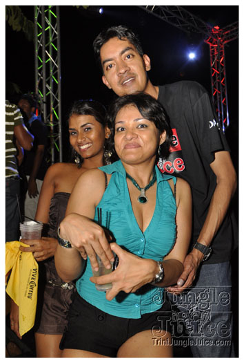 blue_flame_2011-237