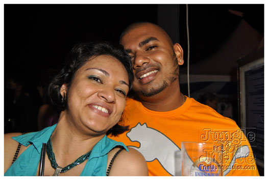 blue_flame_2011-250