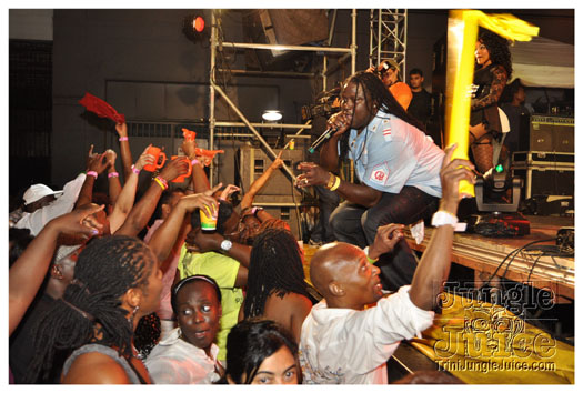 central_bank_all_inclusive_2011-247