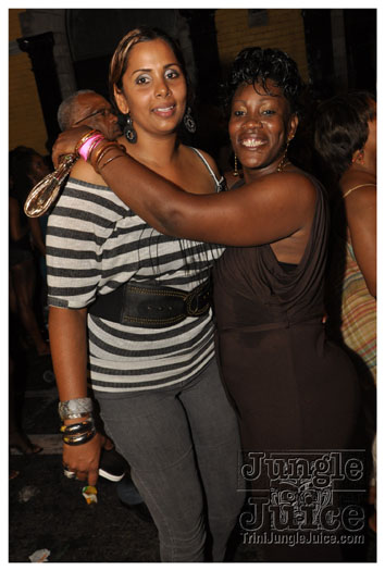 central_bank_all_inclusive_2011-282