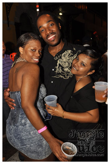central_bank_all_inclusive_2011-283