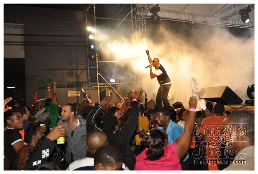 central_bank_all_inclusive_2011-291