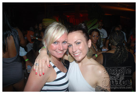 eclipze_2011-077