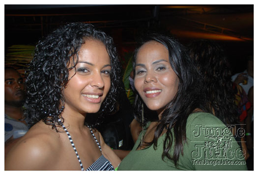 eclipze_2011-106