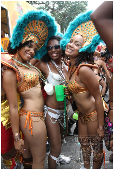 islandpeople_mas_2011_tuesday_part2-248