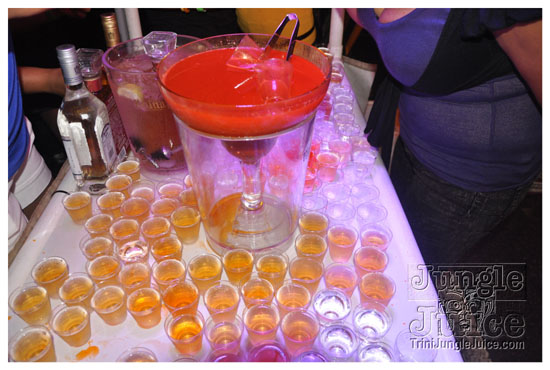 moka_explosion_2011-215