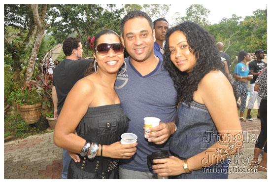 shades_2011-037
