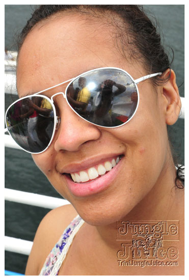 silent_morning_trini_2011-208
