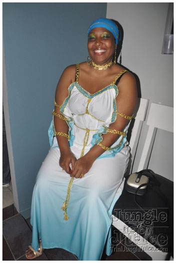 spooked_2011_oct29-110