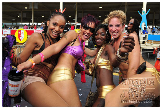tribe_mas_monday_2011_part1-188
