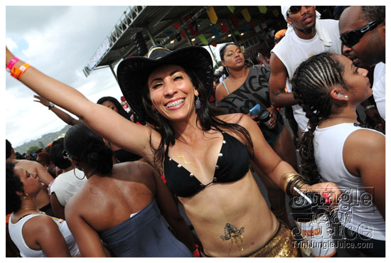tribe_mas_monday_2011_part1-198