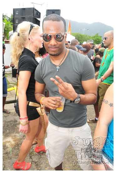 vale_bfast_party_2011_part1-194