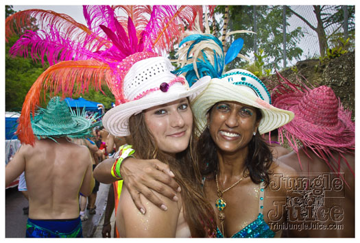 kadooment_day_2012_pt1-080