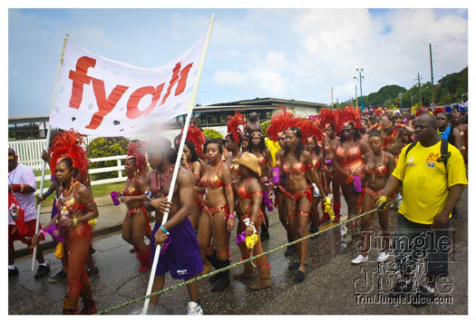 kadooment_day_2012_pt1-090