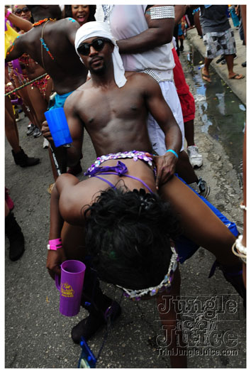 kadooment_day_baje_2012-219