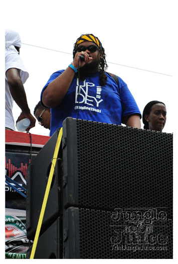 kadooment_day_baje_2012-221