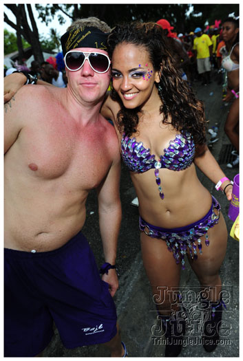 kadooment_day_baje_2012-262