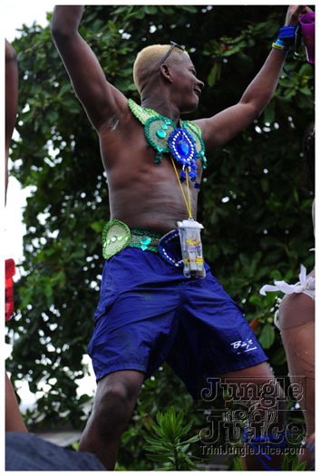 kadooment_day_baje_2012-303