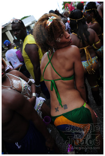kadooment_day_baje_2012-307