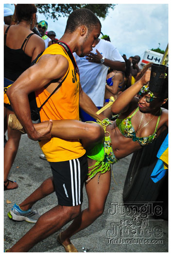 miami_carnival_2012_part1-246