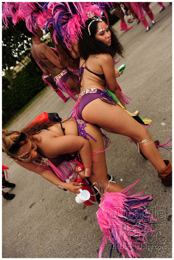 miami_carnival_2012_part2-230