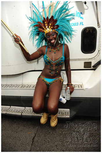 miami_carnival_2012_part2-242