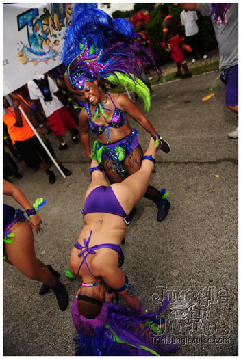 miami_carnival_2012_part2-316