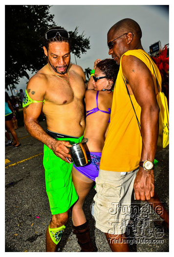miami_carnival_2012_part4-255
