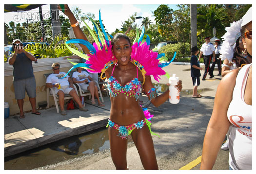 cayman_carnival_2012_part1-161