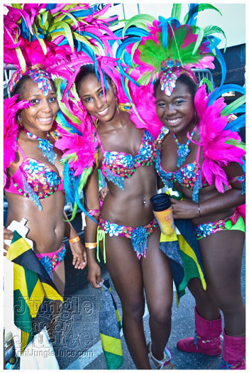 cayman_carnival_2012_part3-163