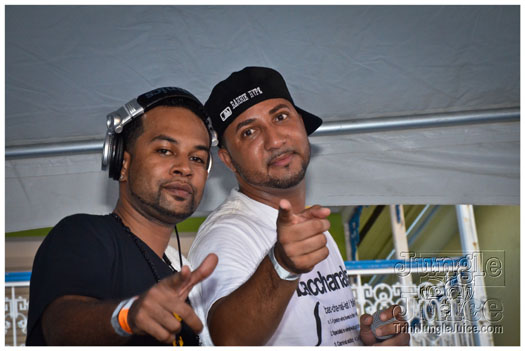 cayman_carnival_2012_part3-191