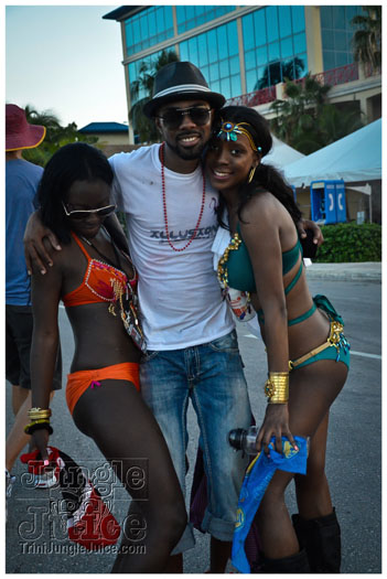 cayman_carnival_2012_part3-199