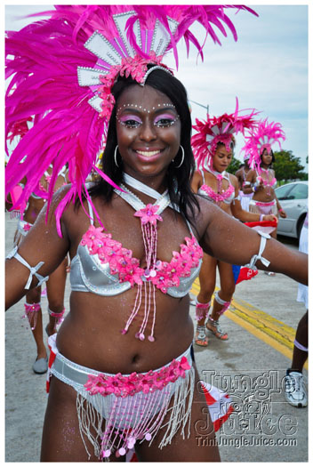 houston_parade_jul8_2012_pt1-085