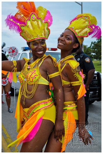 houston_parade_jul8_2012_pt1-117