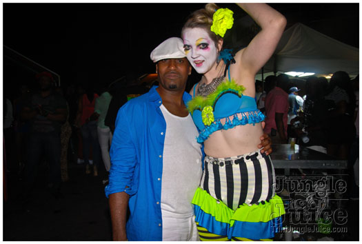 cribs_circus_edition_jun17-188