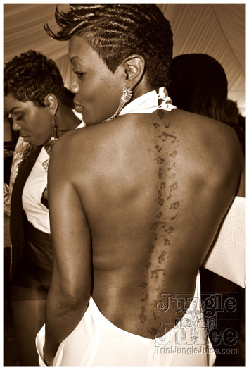 sparkle_jan1-028