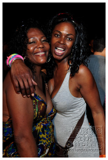 beach_house_2012_part3-214