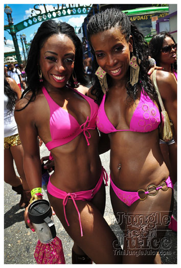bliss_carnival_monday_2012-174