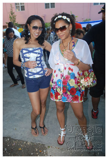 shades_2012-051